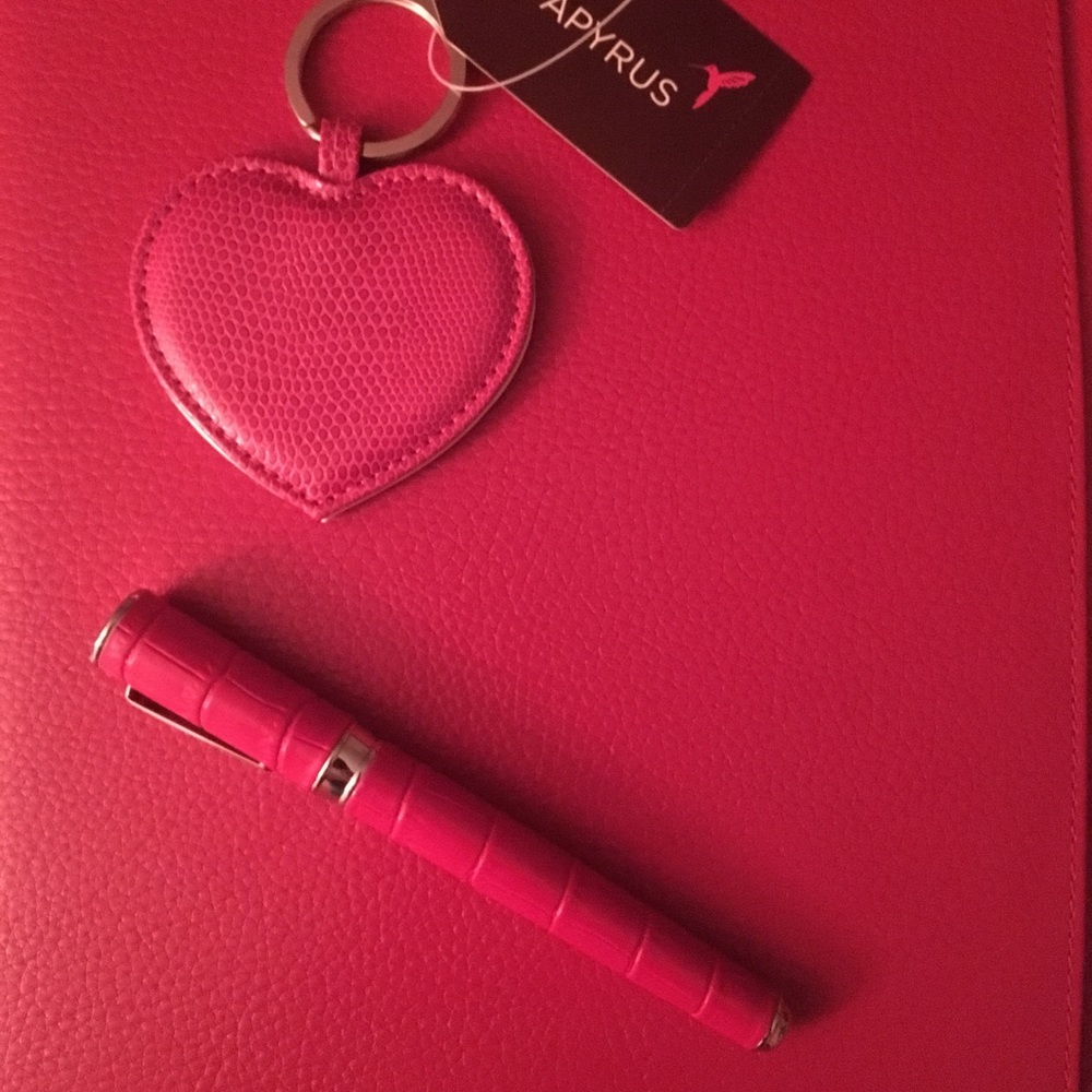 Red Pen & keychain.